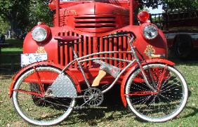 Shelby Flying Cloud Fire Bike